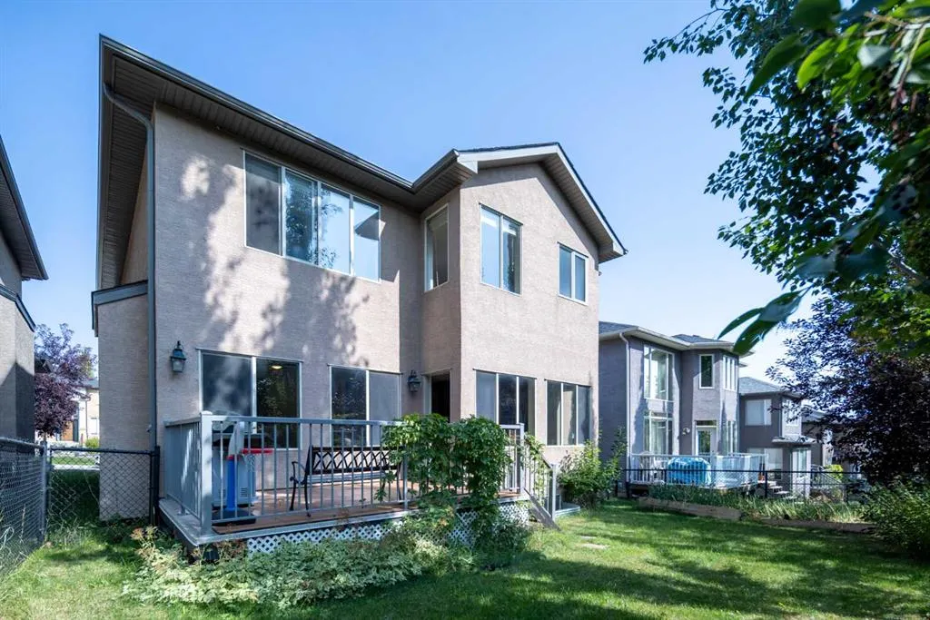 52 Elmont Green SW