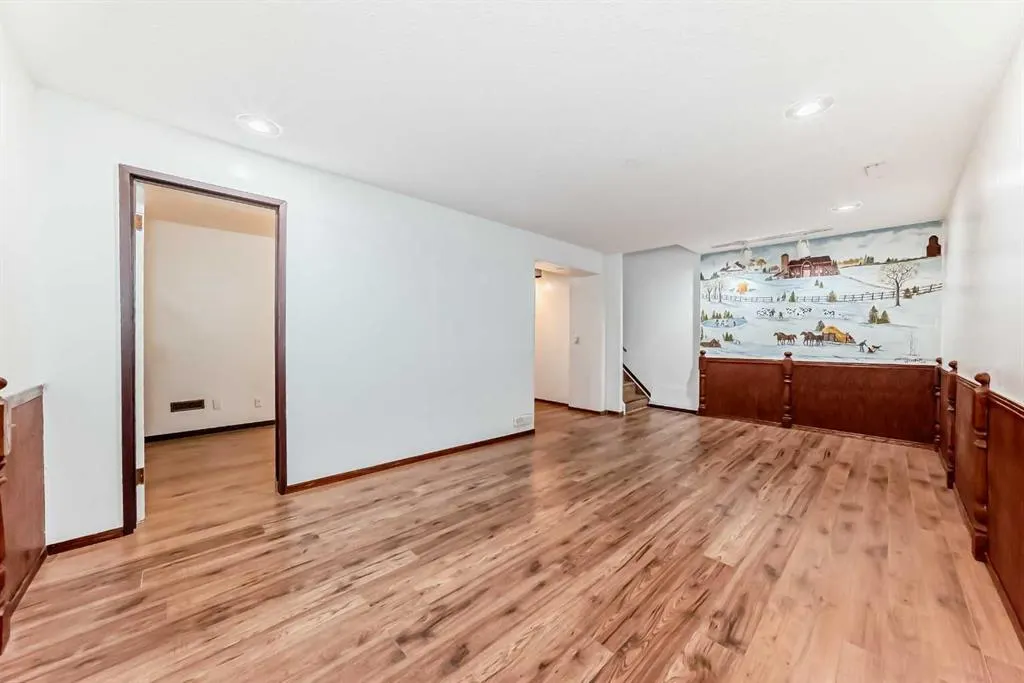 79 Bermuda Drive NW