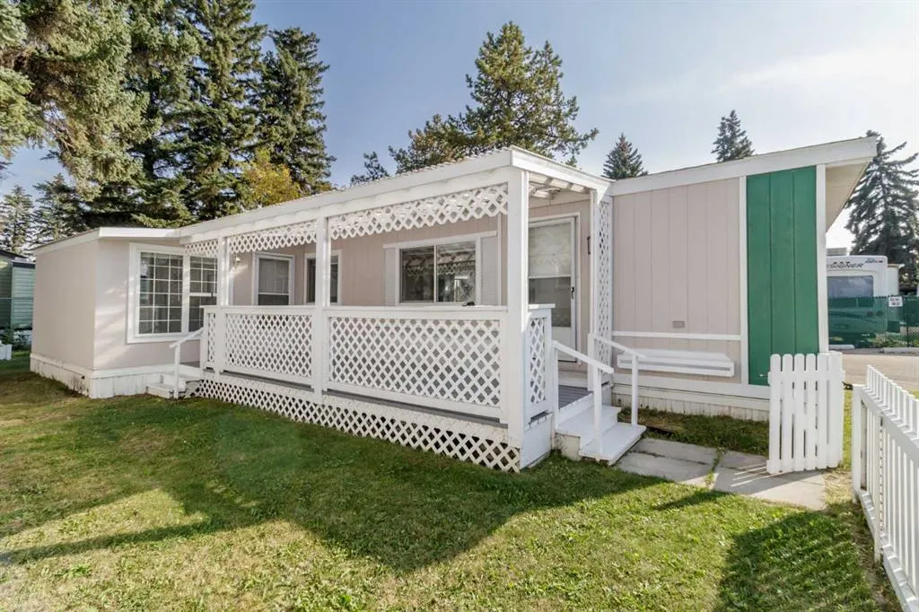 4851 46 Street, #31