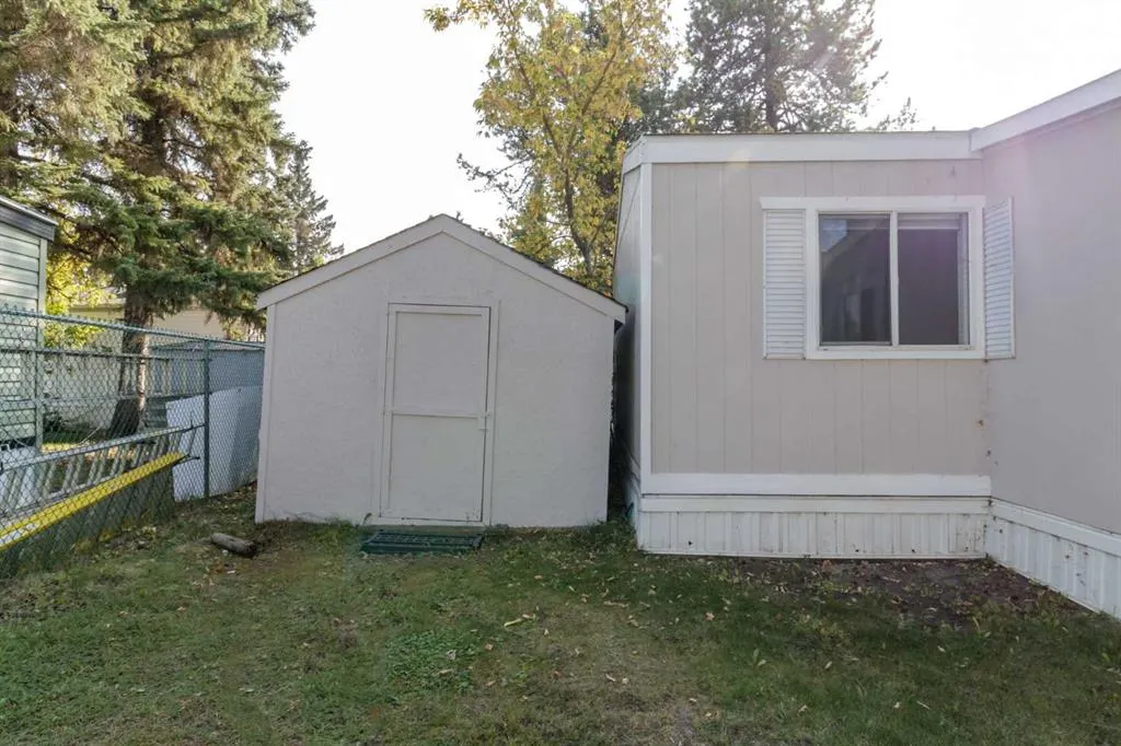 4851 46 Street, #31