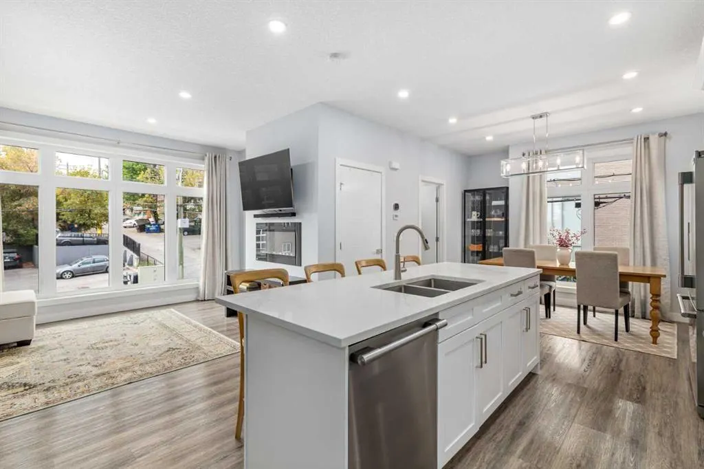 1708 19 Avenue SW