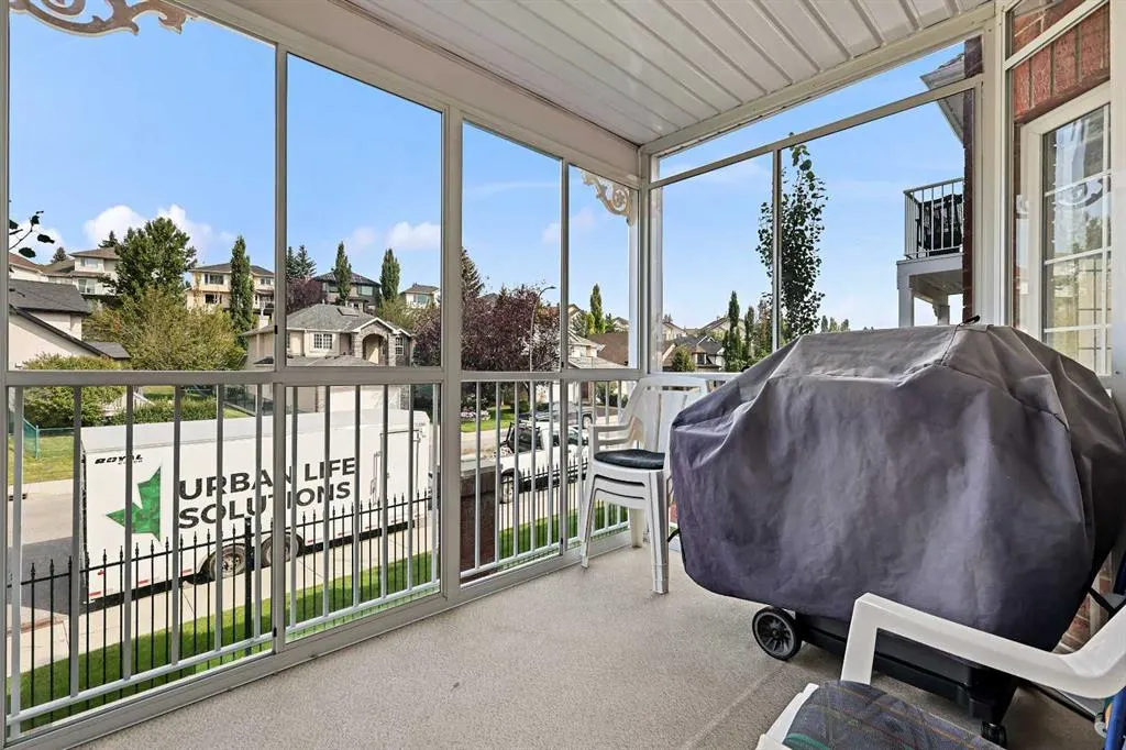 1000 Sienna Park Green SW, #1206