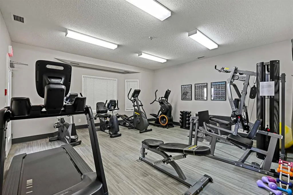 1000 Sienna Park Green SW, #1206