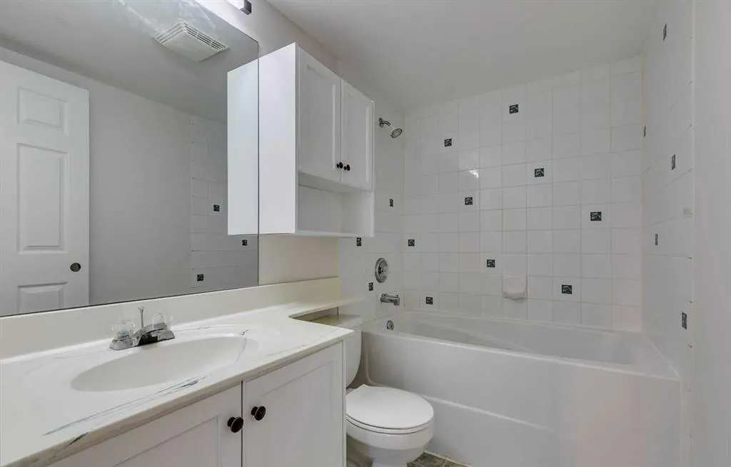11 Chaparral Ridge Drive SE, #1201