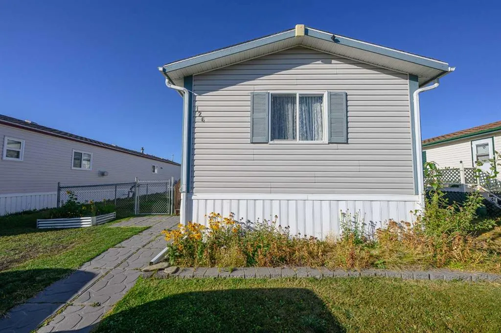 126 Clark Crescent