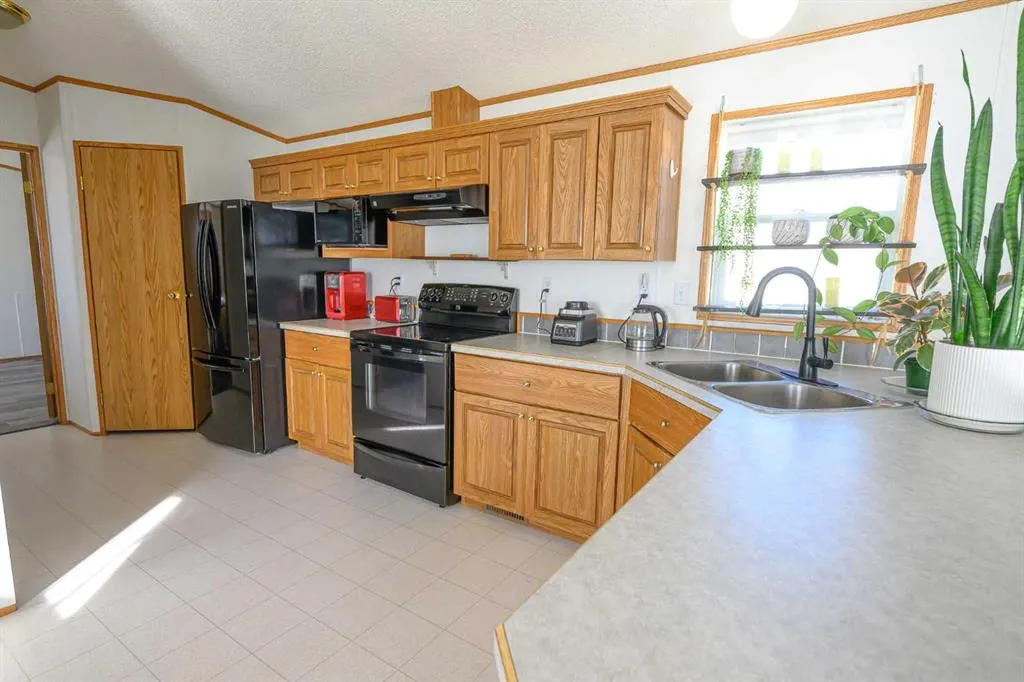 126 Clark Crescent