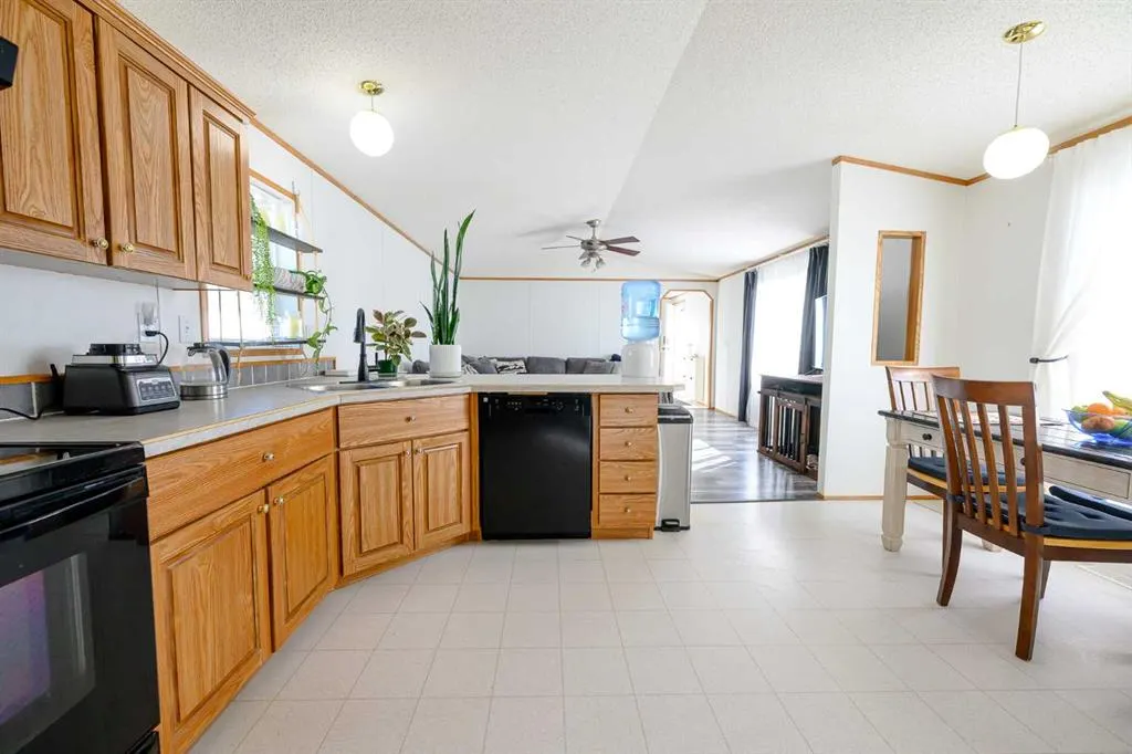 126 Clark Crescent