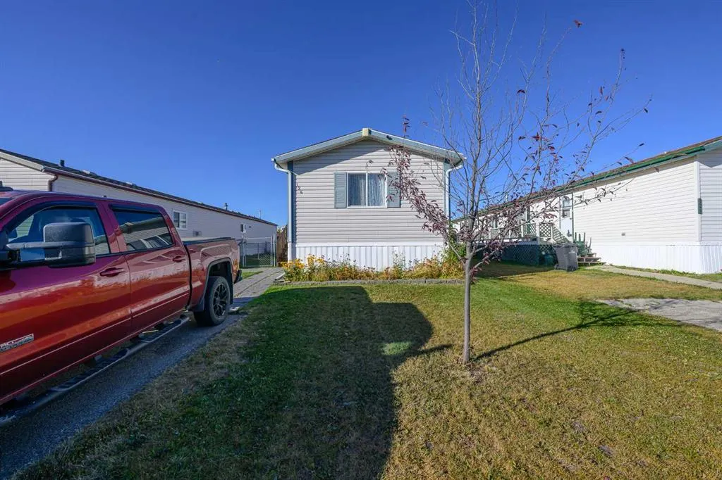 126 Clark Crescent
