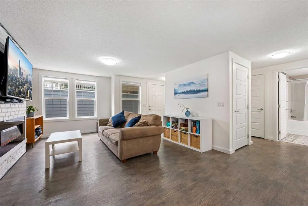 224 Auburn Bay Circle SE