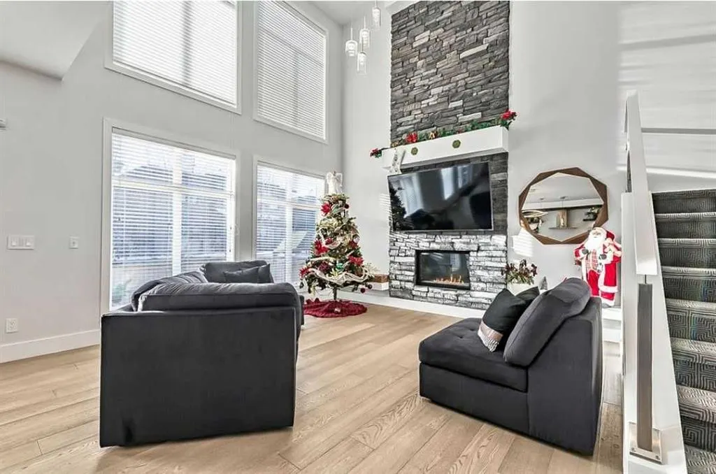 86 West Point Mews SW