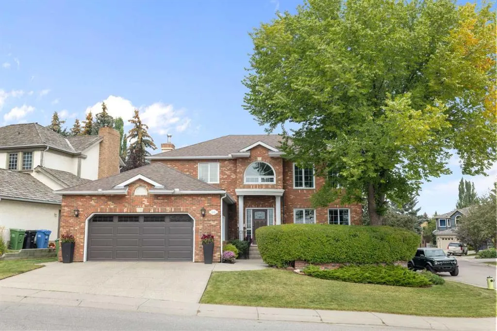191 Christie Knoll Heights SW