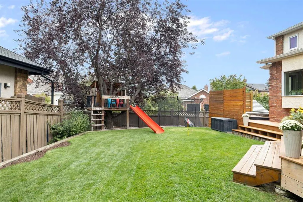 191 Christie Knoll Heights SW