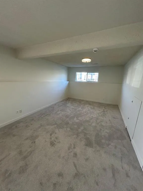 237 Tarawood Close NE