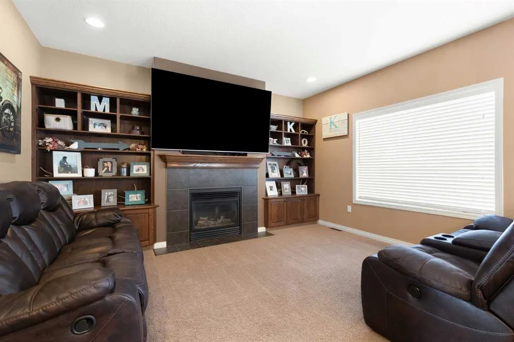358 Vista Drive SE