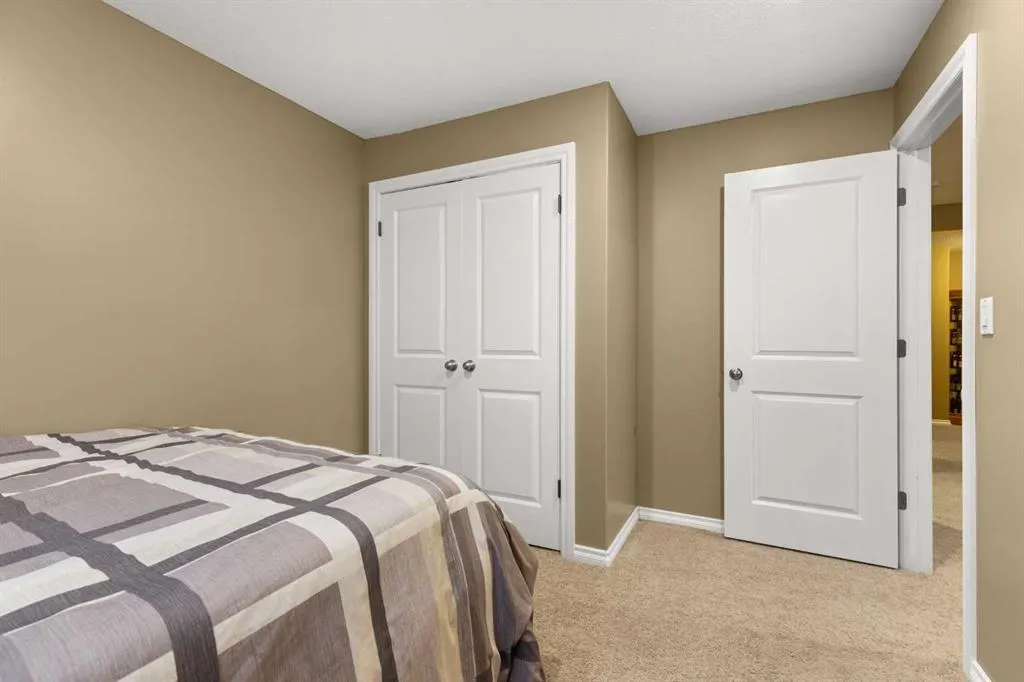 358 Vista Drive SE