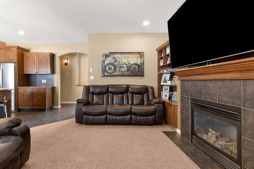358 Vista Drive SE