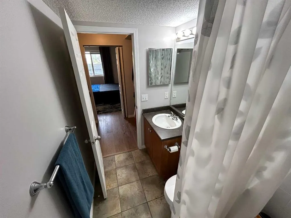 505 Railway Street W, #2118
