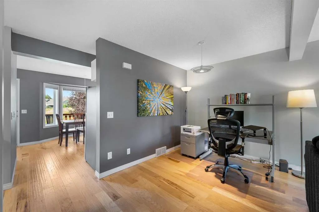 93 Patina Rise SW