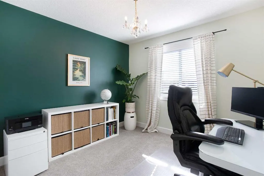 32 Cityscape Mount NE
