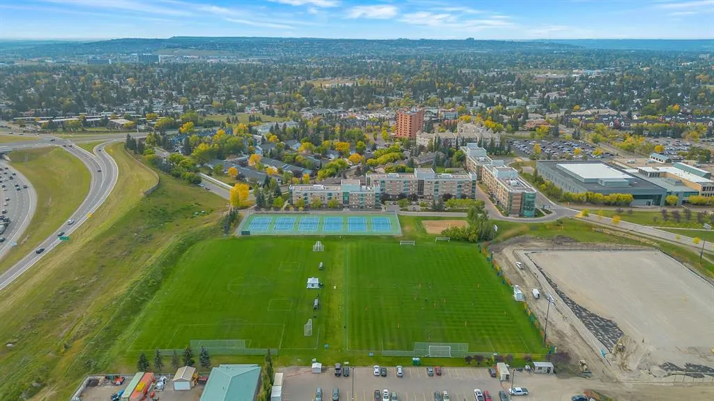 22 Richard Place SW, #327