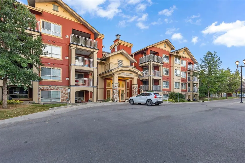 22 Richard Place SW, #327