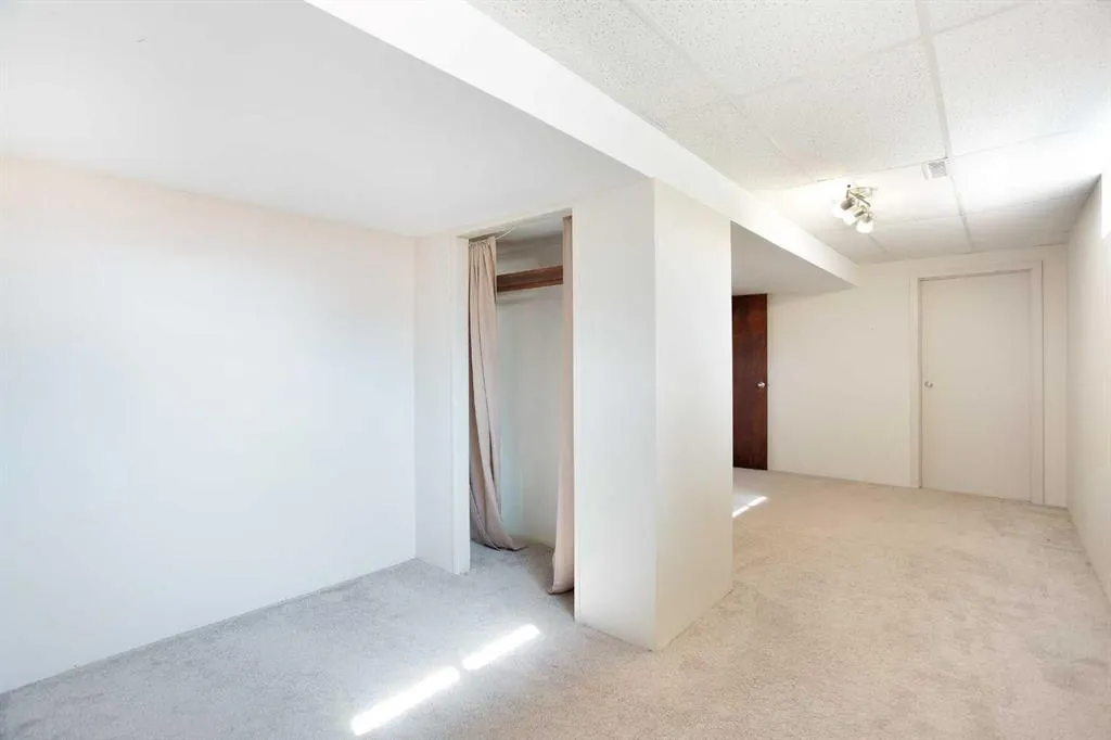 135 Parkglen Crescent SE