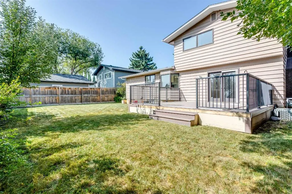 135 Parkglen Crescent SE
