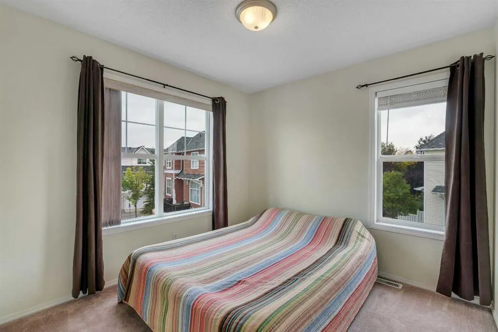 117 Mckenzie Towne Gate SE
