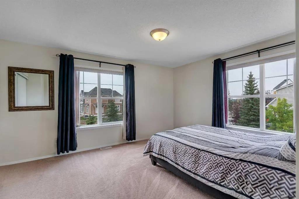 117 Mckenzie Towne Gate SE