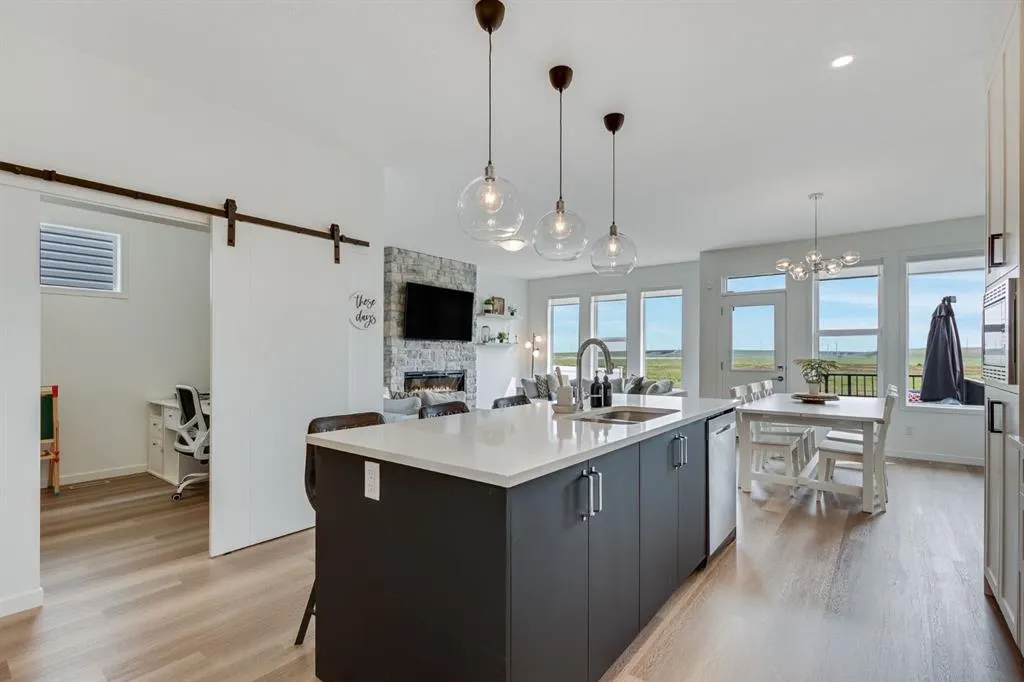245 Copperhead Way SE