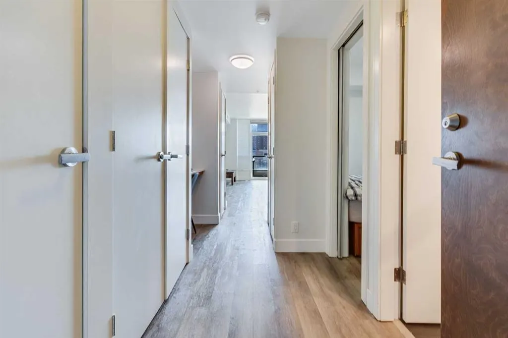 222 Riverfront Avenue SW, #548