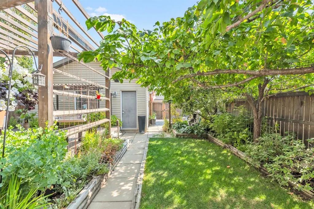 123 Elgin Terrace SE