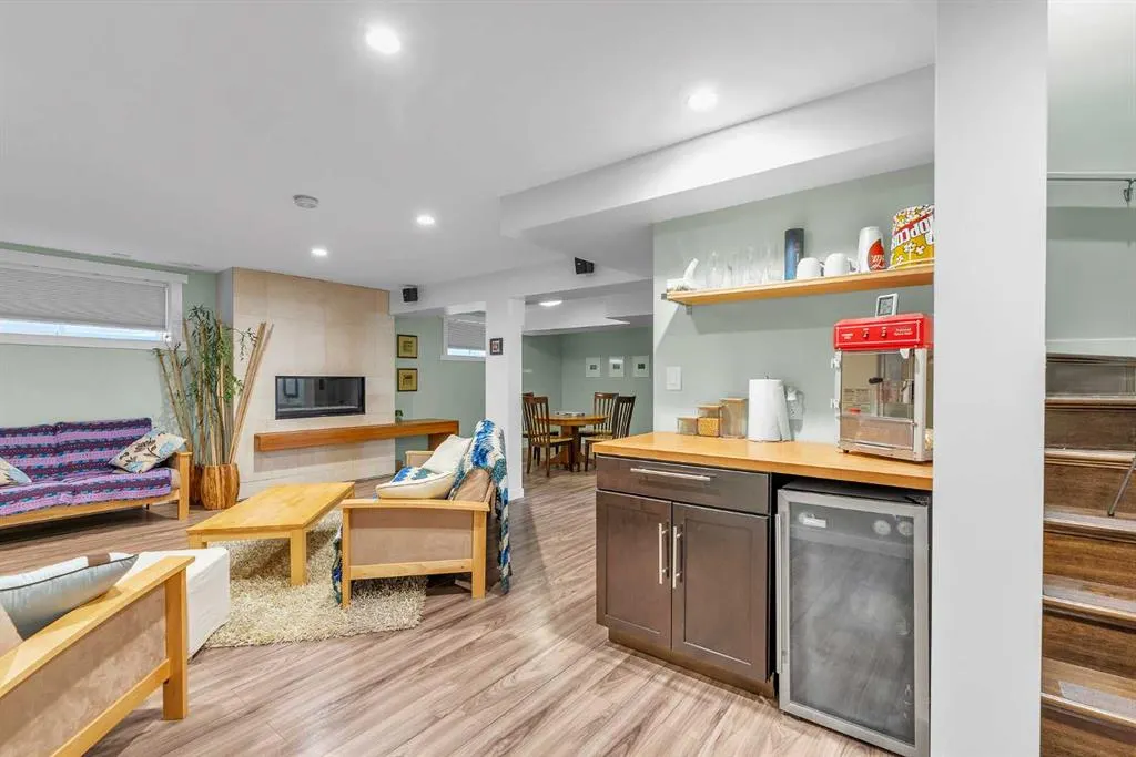 123 Elgin Terrace SE