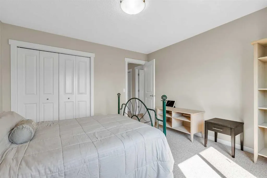 123 Elgin Terrace SE