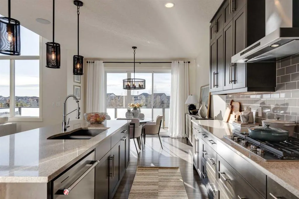 161 Kingsmere Cove SE