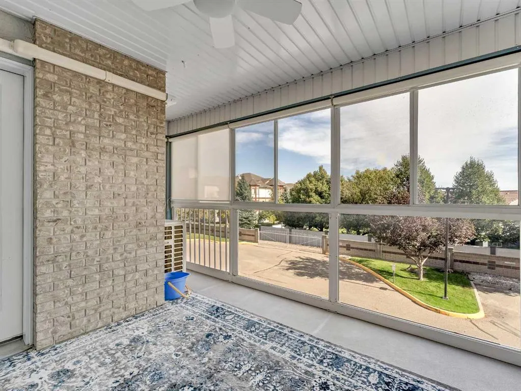 1535 Southview Drive SE, #220