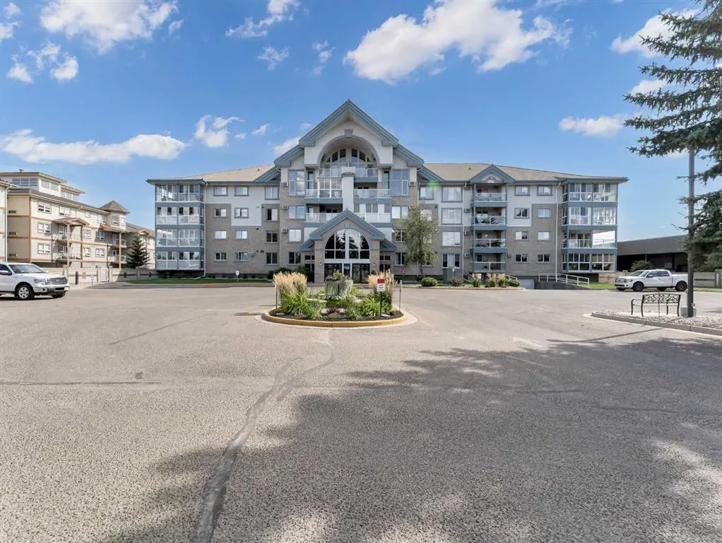 1535 Southview Drive SE, #220