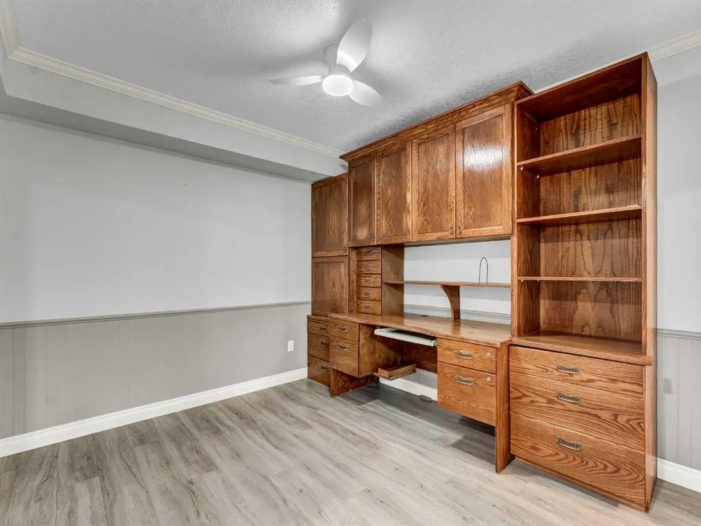 1535 Southview Drive SE, #220