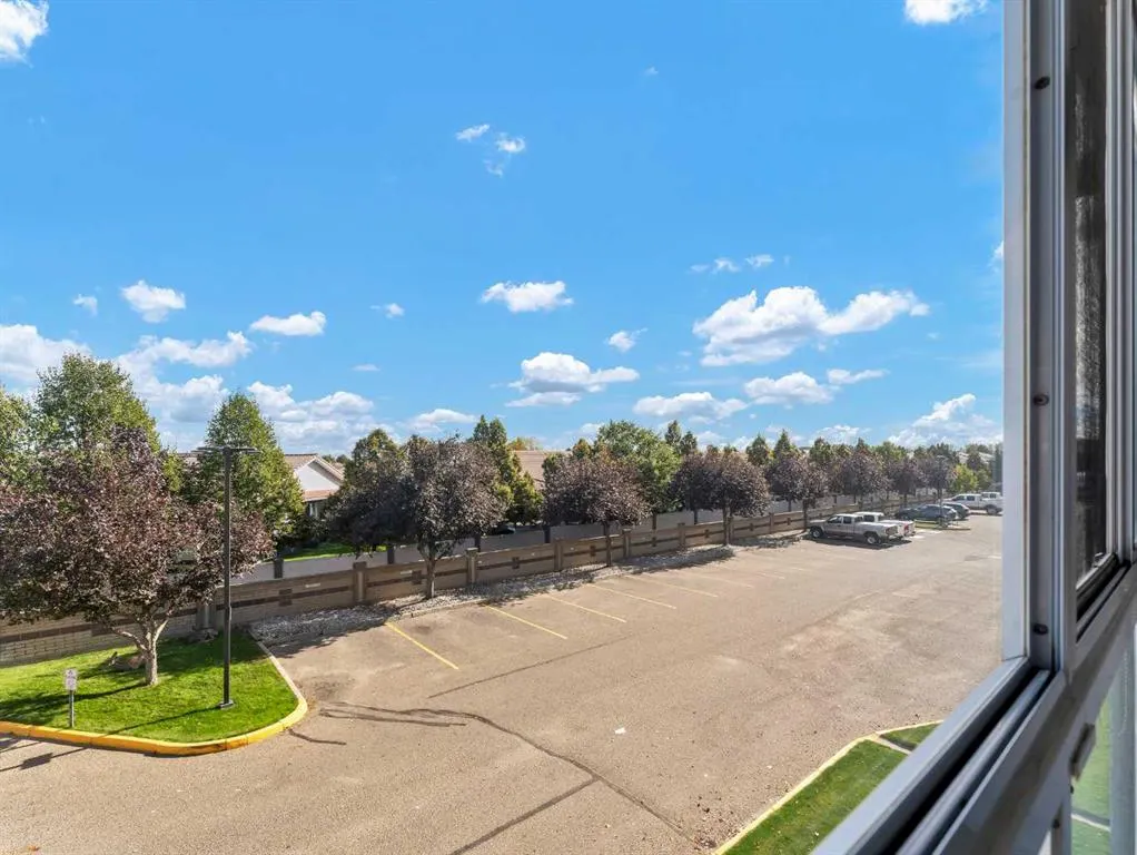 1535 Southview Drive SE, #220