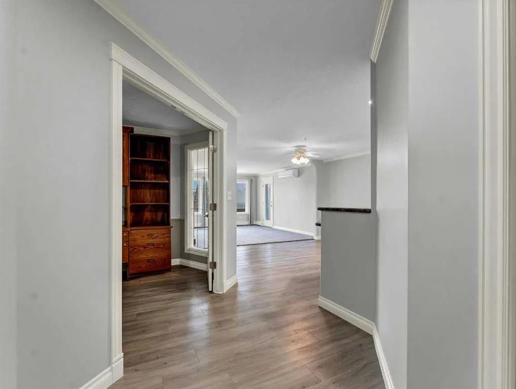 1535 Southview Drive SE, #220