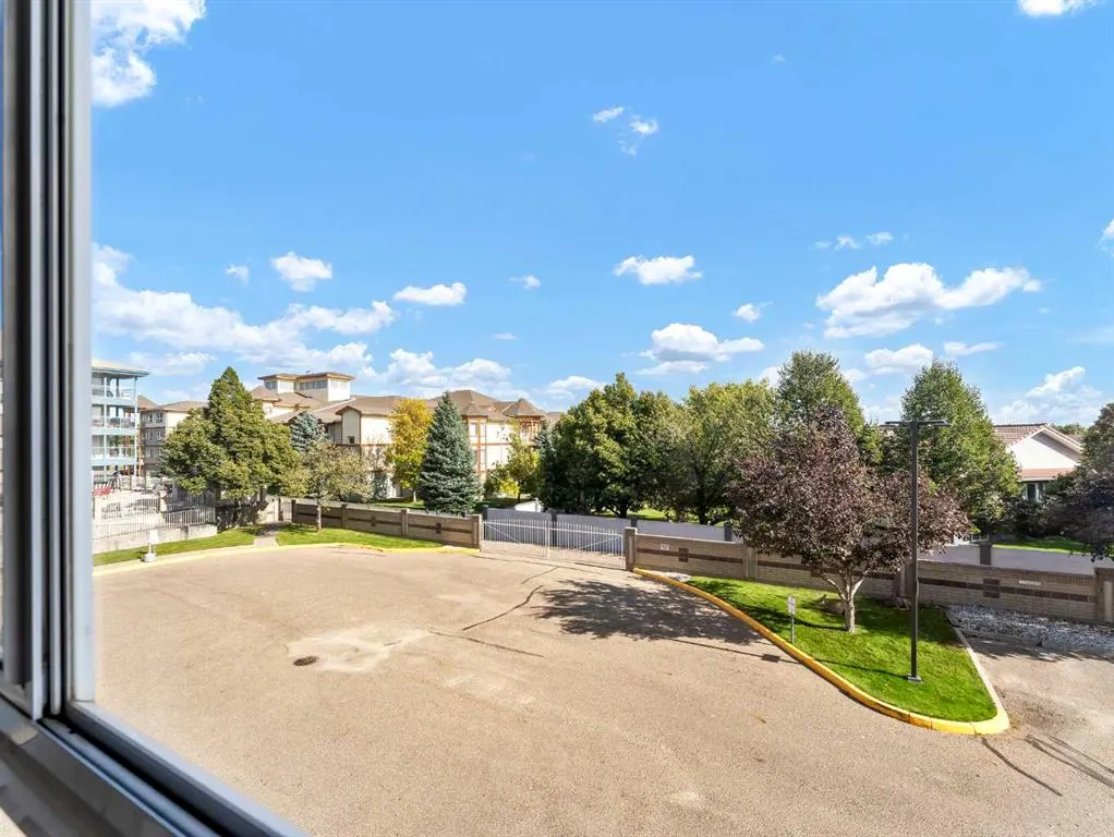 1535 Southview Drive SE, #220