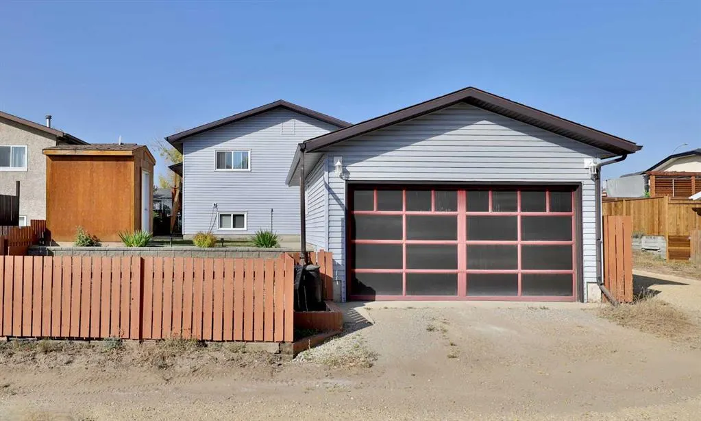 66 Westview Crescent