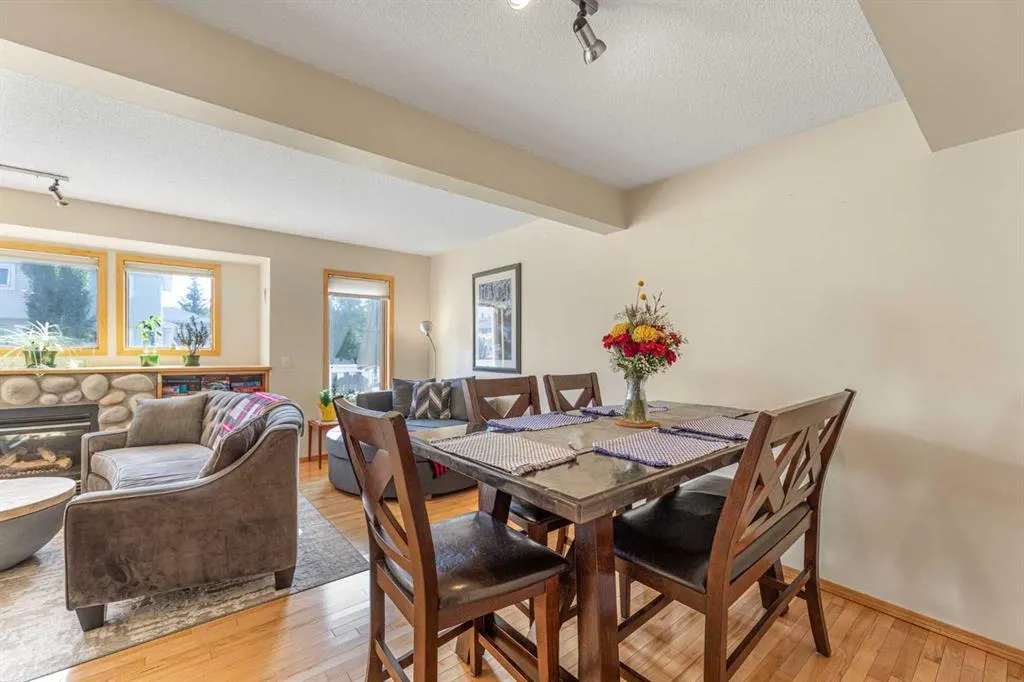 651 Killarney Glen Court SW