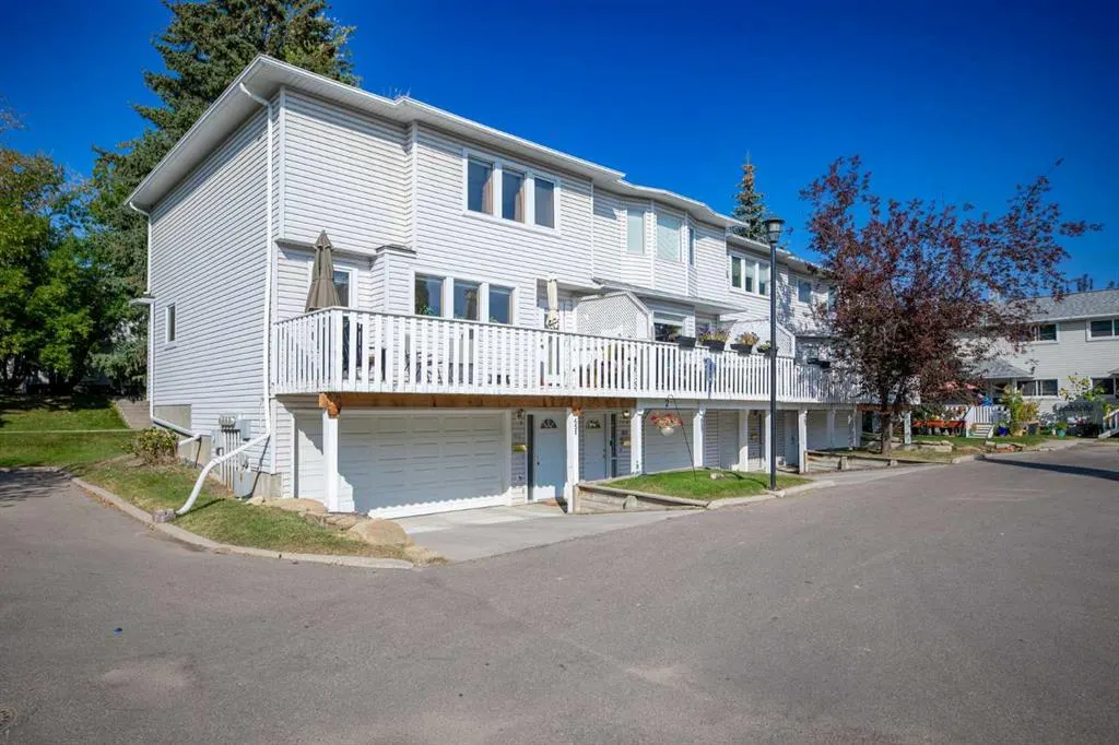 651 Killarney Glen Court SW