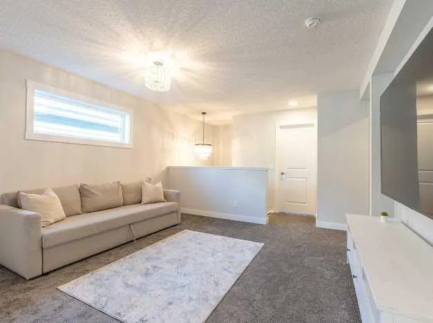 249 Calhoun Common NE