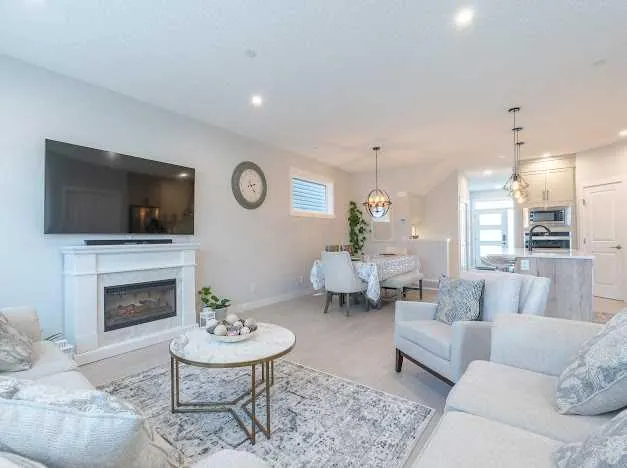 249 Calhoun Common NE