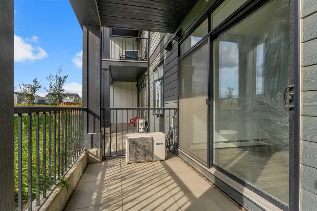 30 Sage Hill Walk NW, #109
