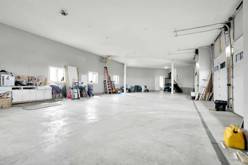 275113 TWP RD 240