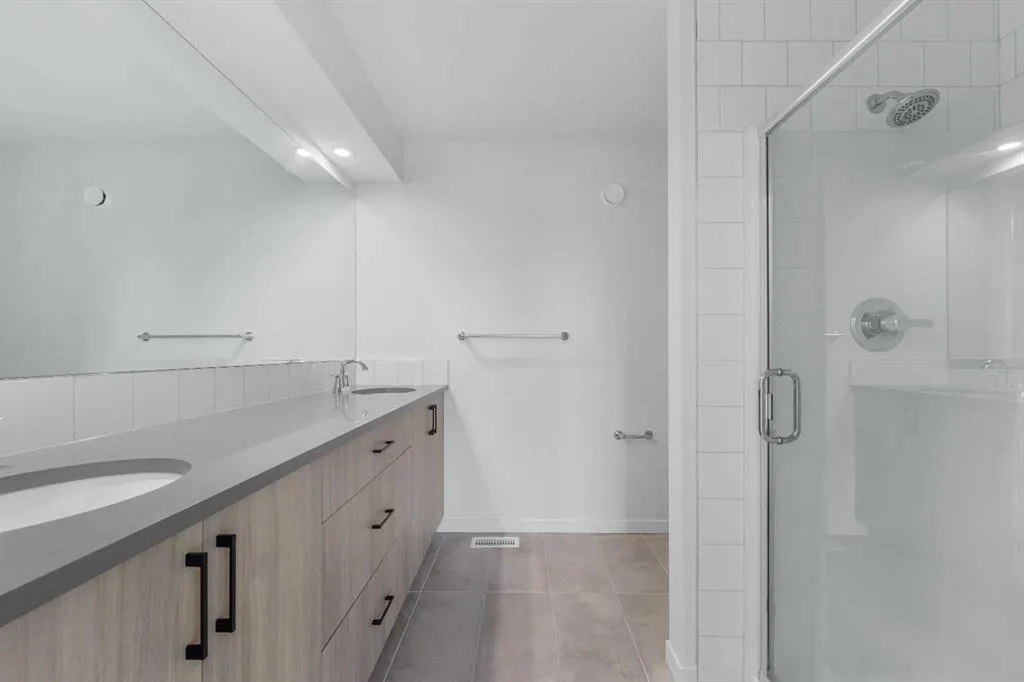21 Edith Gate NW