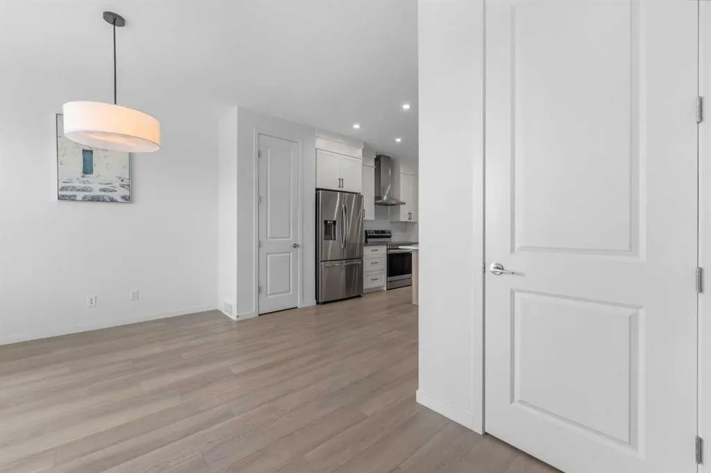 21 Edith Gate NW